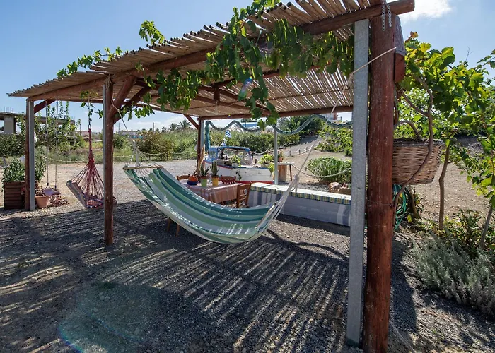 Socrate\'S Apartment\'S With Share Pool