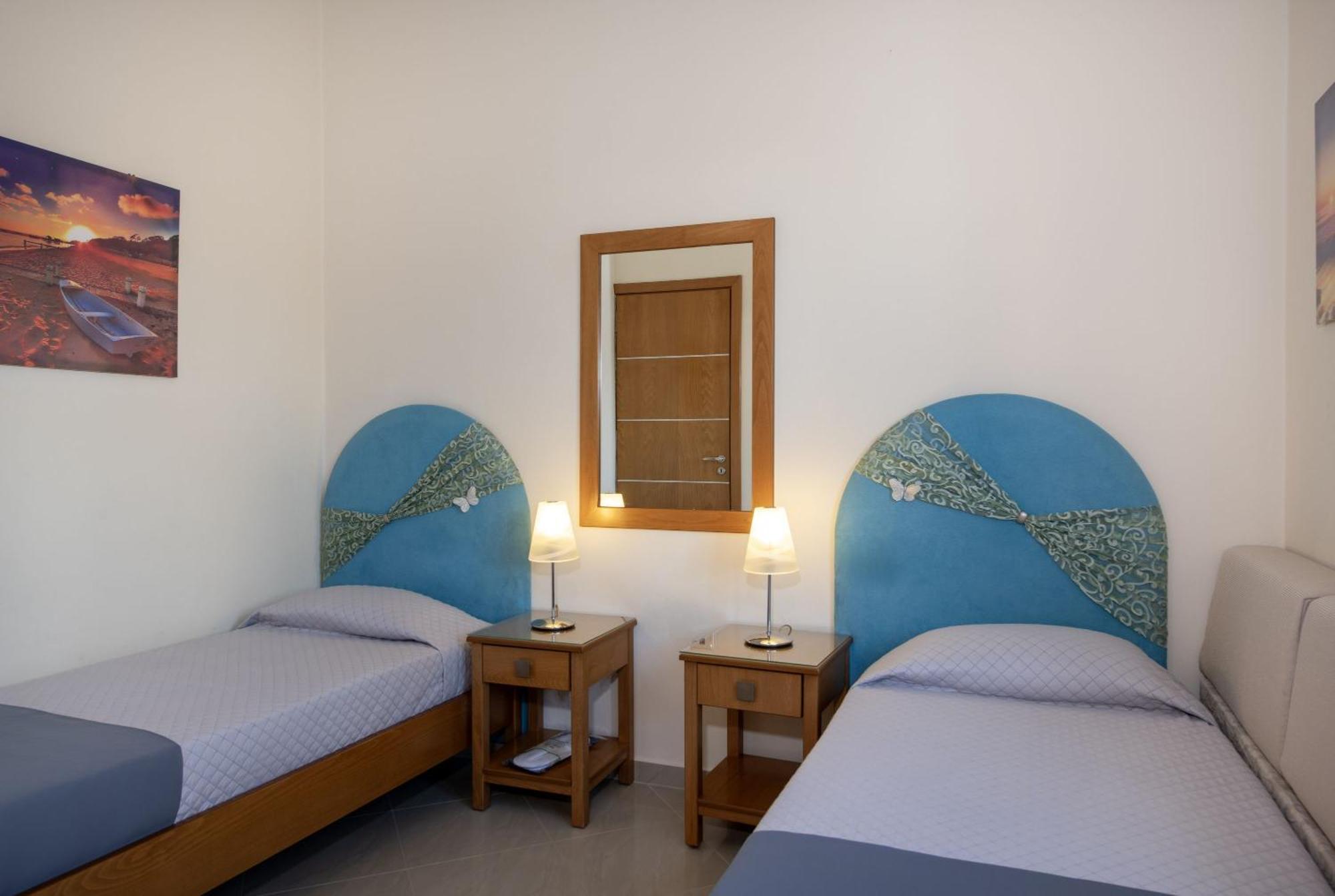 Socrate's Apartment's With Share Pool * Kamisianá